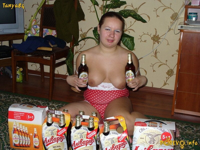 Пьяные деревенские голые девки фото