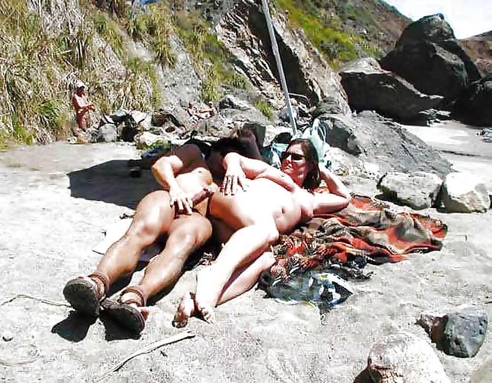 Частное порно подсмотрено на нудистском пляже со зрелыми туристами