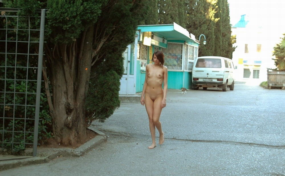 Naked public