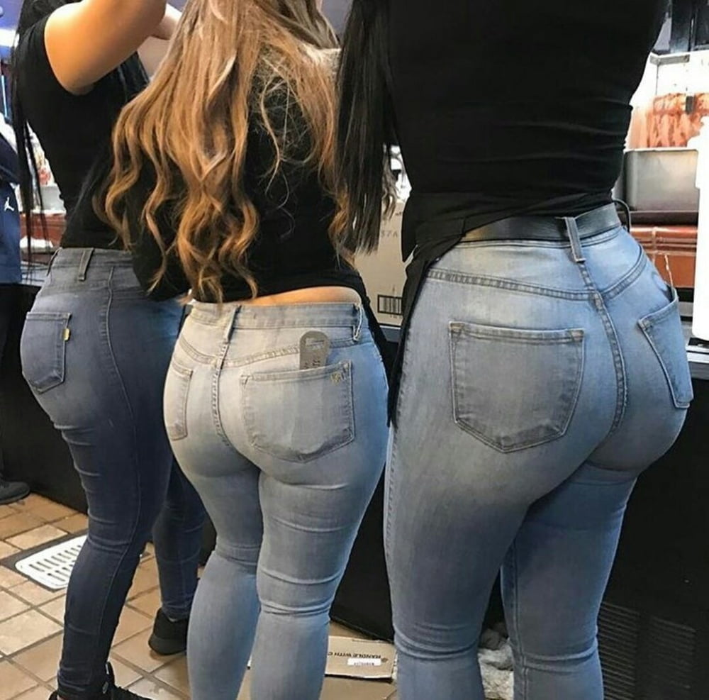 Big Butt Women In Jeans