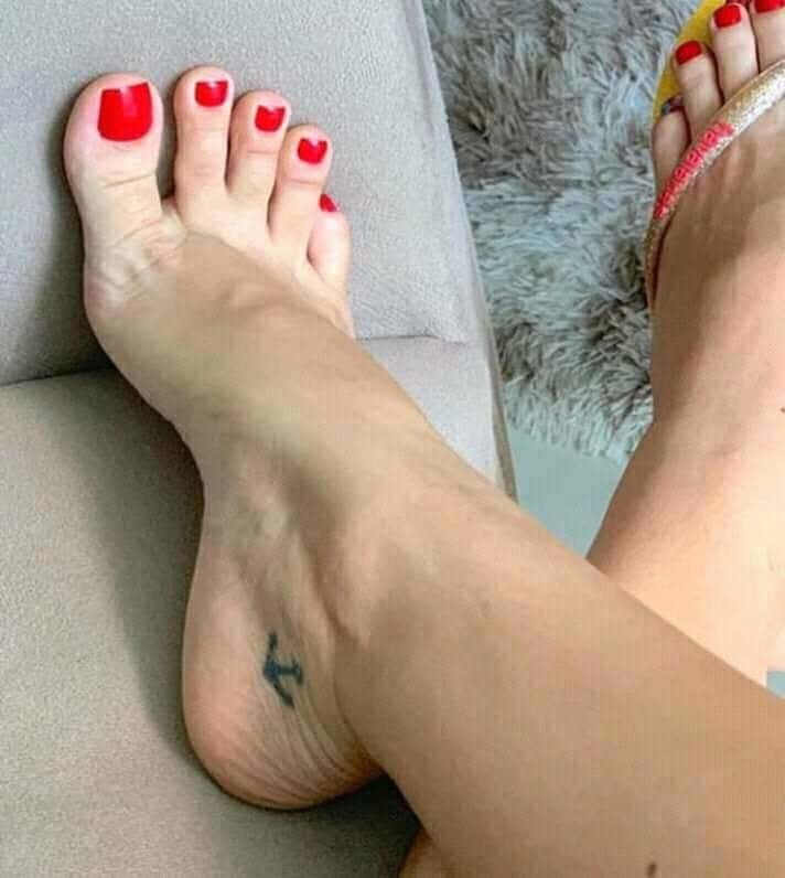 Lesbo brazil feet