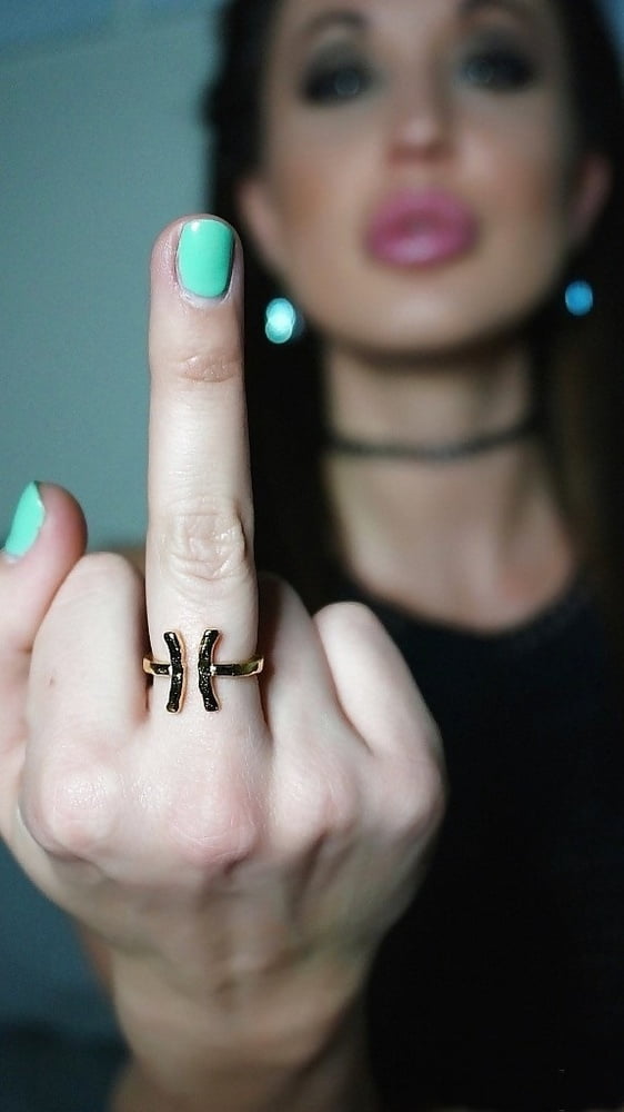 Finger girl