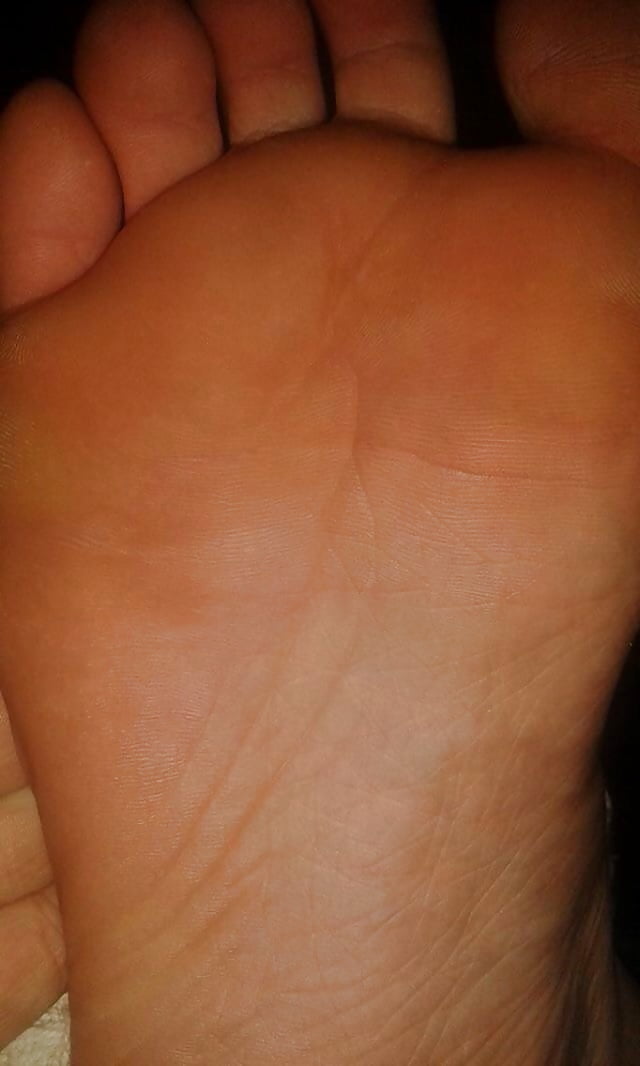 Porn image 19 year old teen girl feet, soles