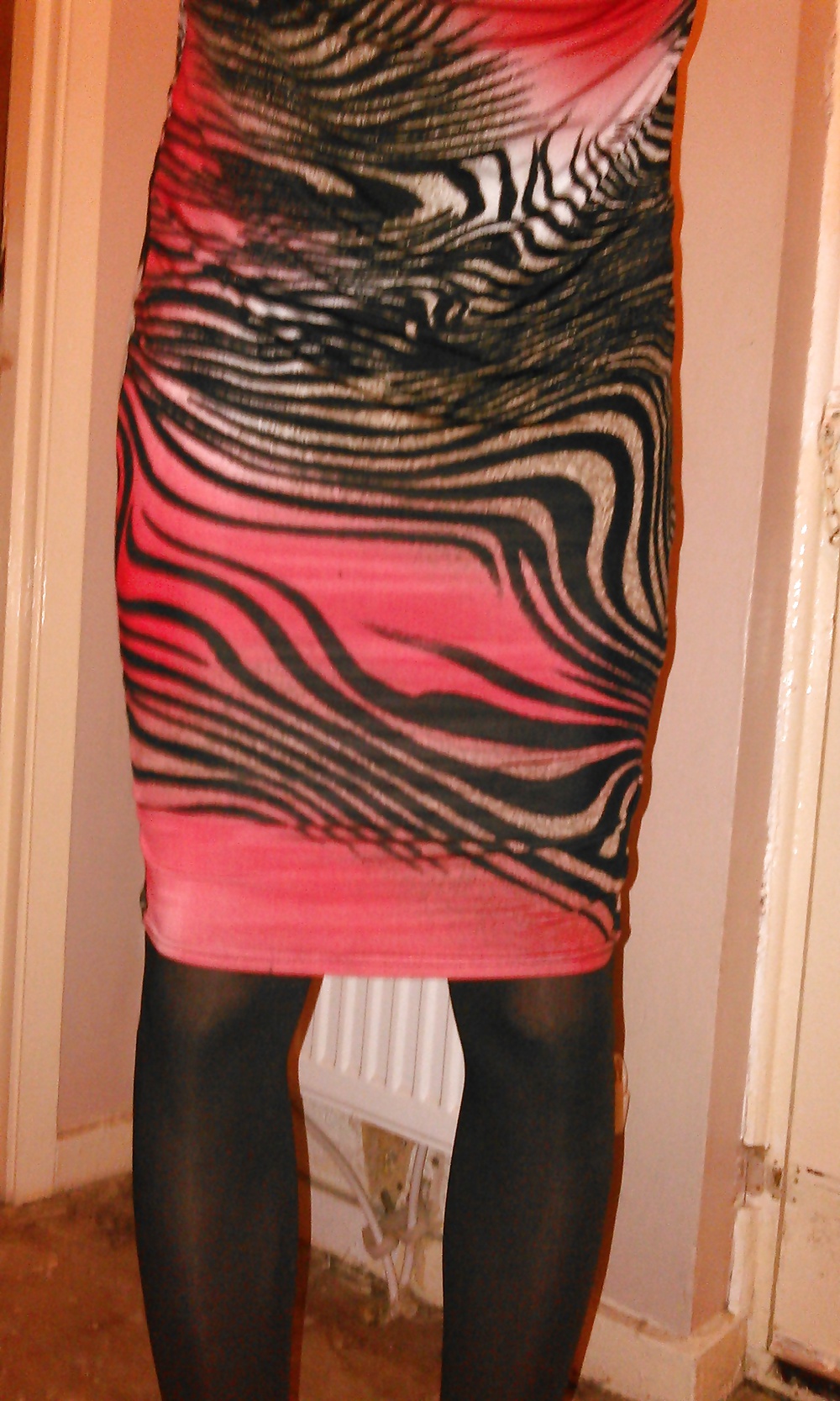 Porn image red dres with stockings