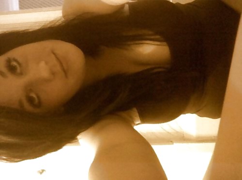 Porn image SmutDates User ID: TrinaDreamz