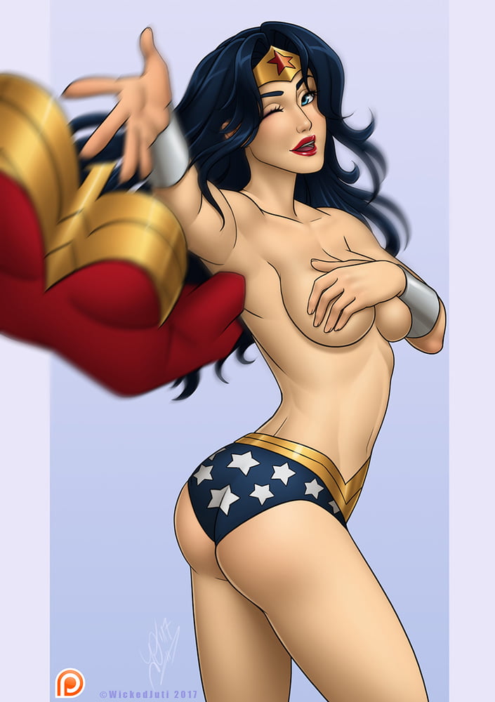 Supergirl Vs Wonder Woman
