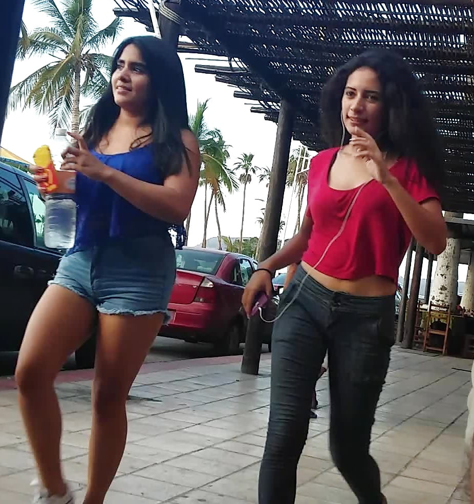 Porn image Voyeur streets of Mexico Candid girls and womans 27