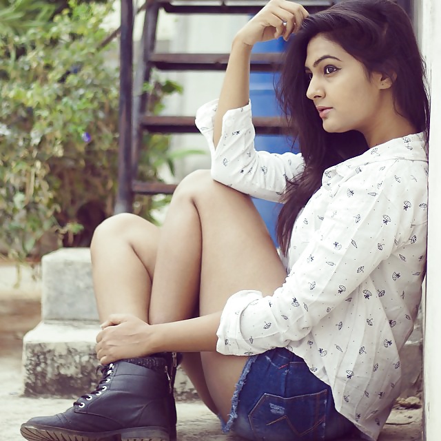 Porn image INDO-PAK DESI BABES (SLUTS)