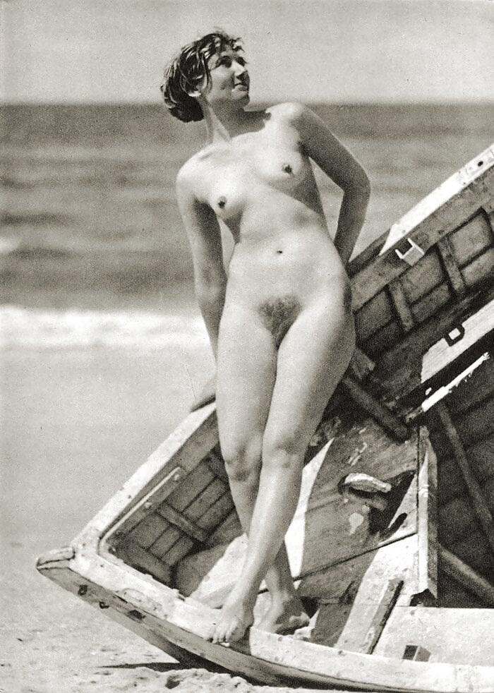 Porn image A Few Vintage Naturist Girls That Really Turn Me on (6)