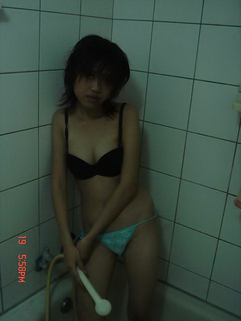 Porn image Hong Kong Local Girl Ting Ting Shows everything