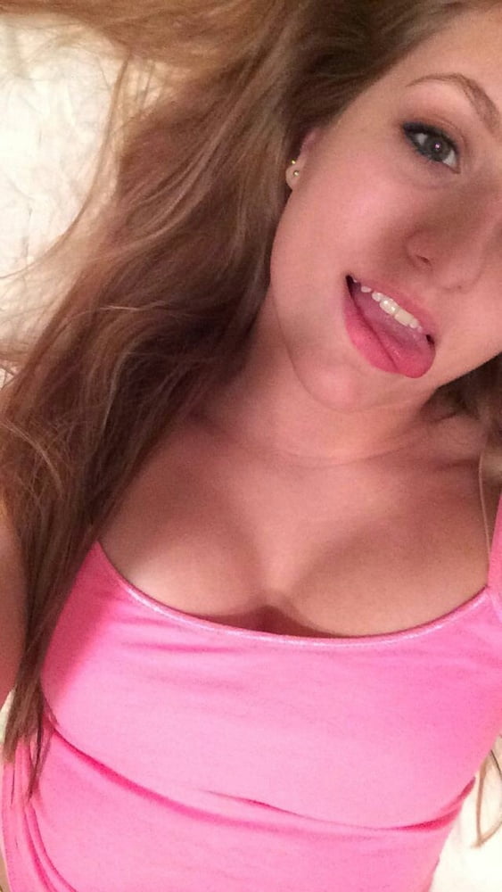 Naughty Girl photo #325107102