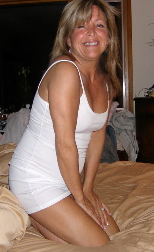 Yummy Mature Favs 22 - 70 Photos 