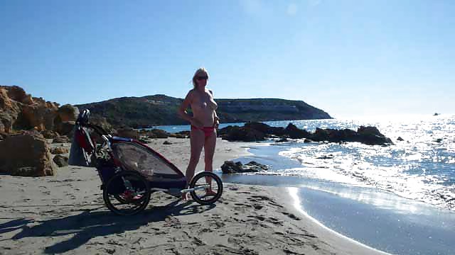 Porn image The beach 86