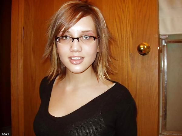 Porn image Fantastic blonde chick with glasses.