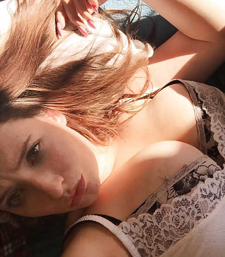 Porn image Thick White Girl - NN