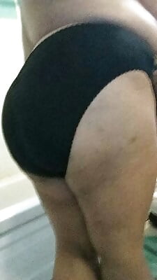 Porn image Amateur latin bbw in black panties