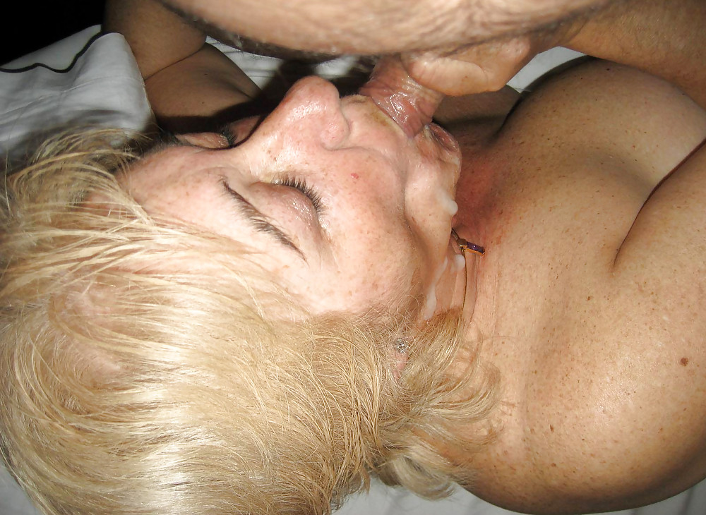 Porn image MOMS FACIALS II