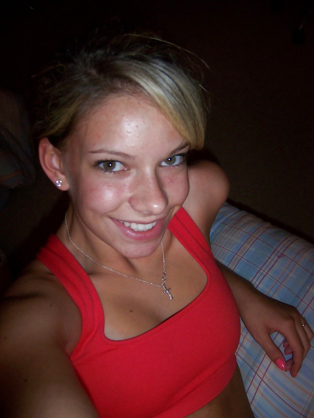 Porn image Pretty Amateur Allie