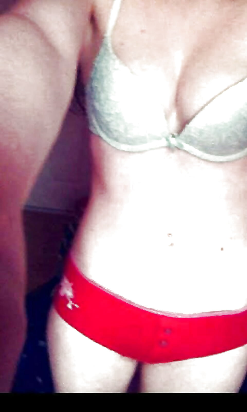 Porn image Irish Young Chav Milfs Single Exposed Facebook Comments