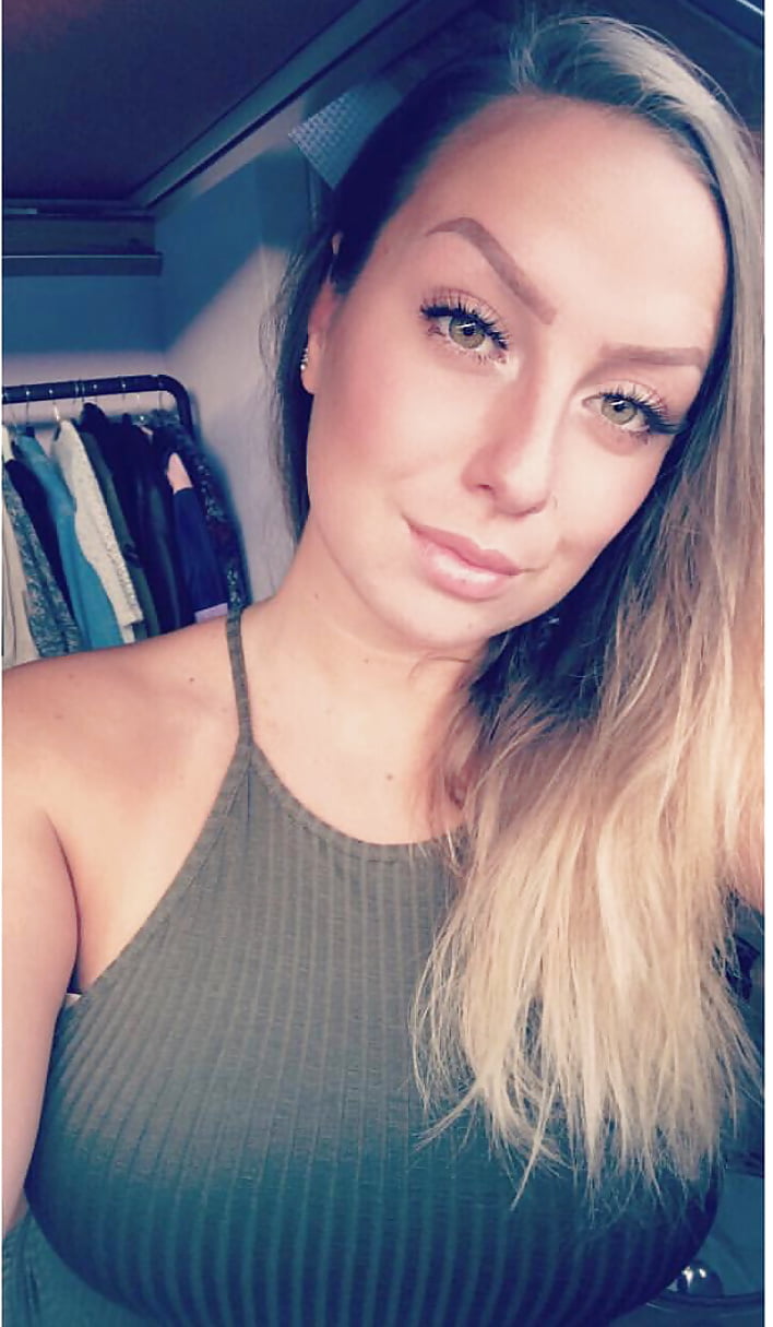 Porn image Whatsapp Kontakte