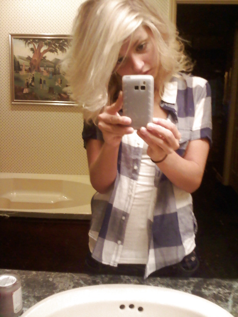 Porn image SmutDates Username TickleMeSilly