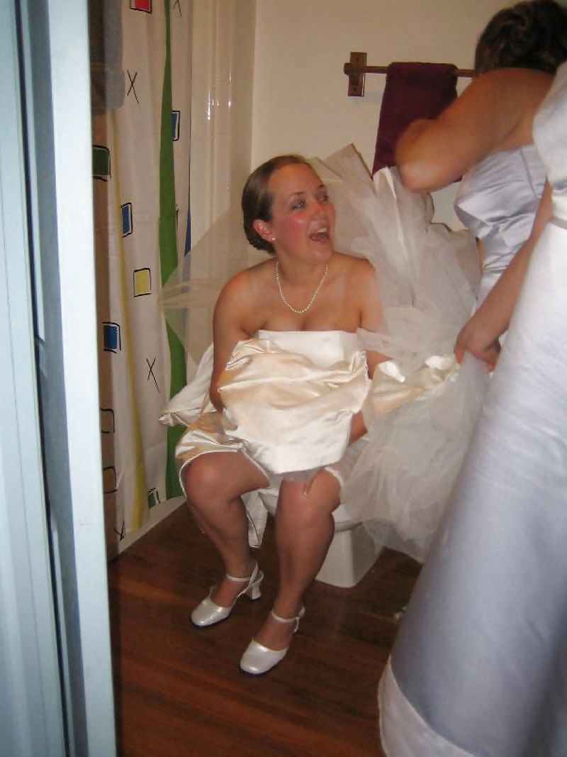 Porn image wedding-Bride upskirt-2