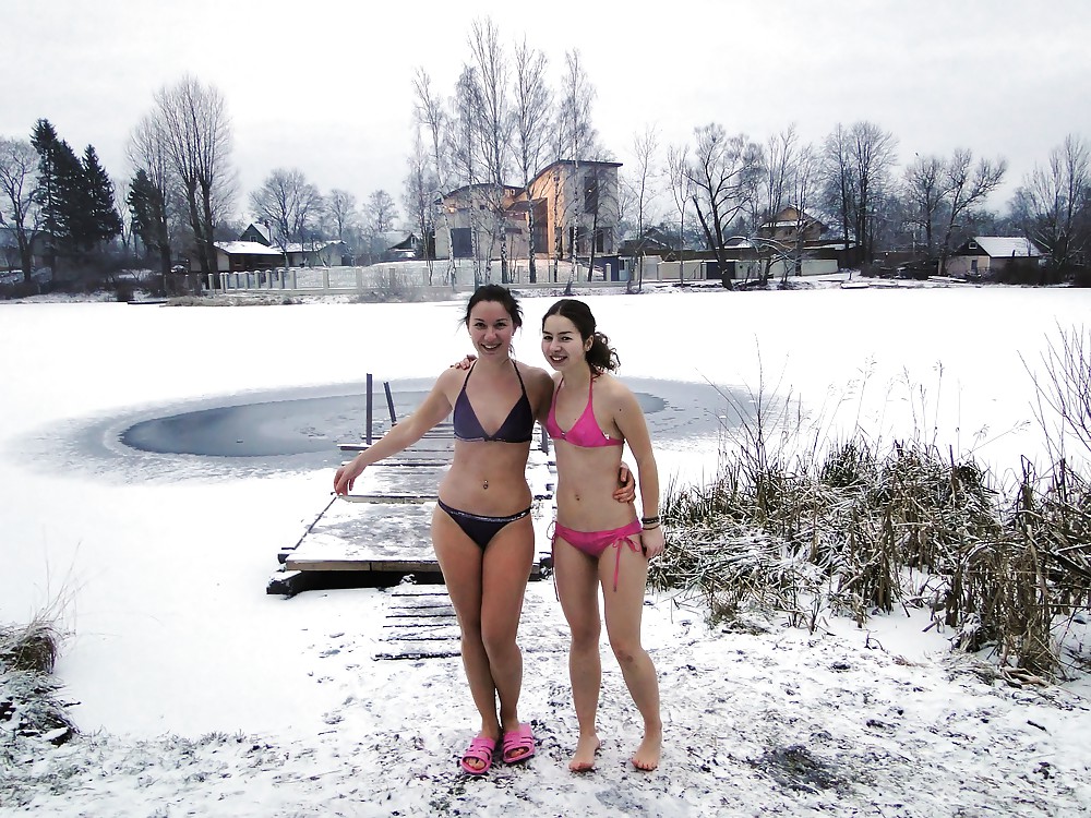 Porn image Bikini Girls in the Snow