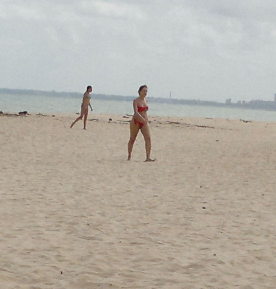 Porn image walking in the beach