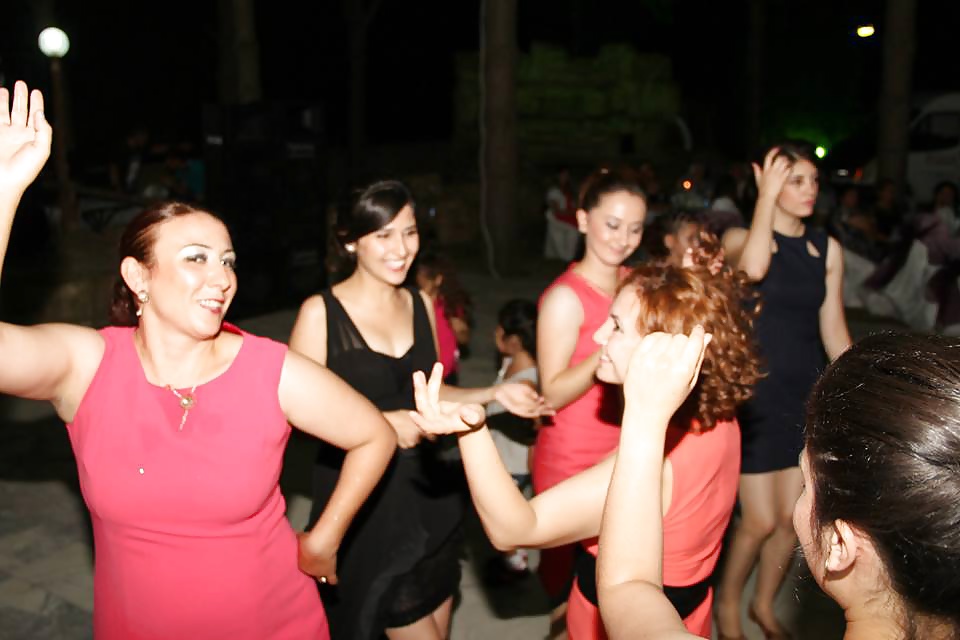 Porn image atesli ve azgin