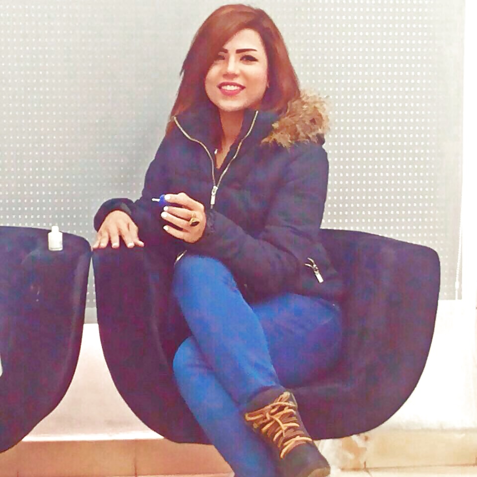 Porn image Arab beauty 43 - Cum on her