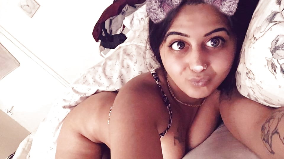 Porn image INDIAN CHAV WIFE LEAVE COMMENTS