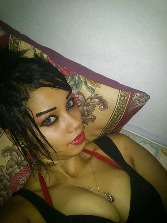 Porn image Marwa..a tunisian bitch..she need a cock part 2