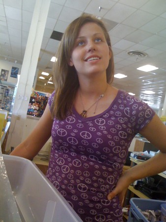 hot girl cashier