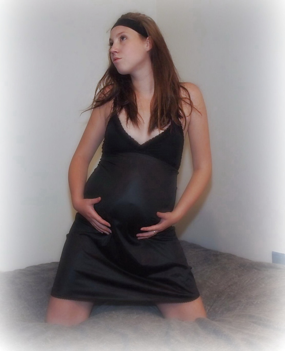 Porn image Pregnant Teen