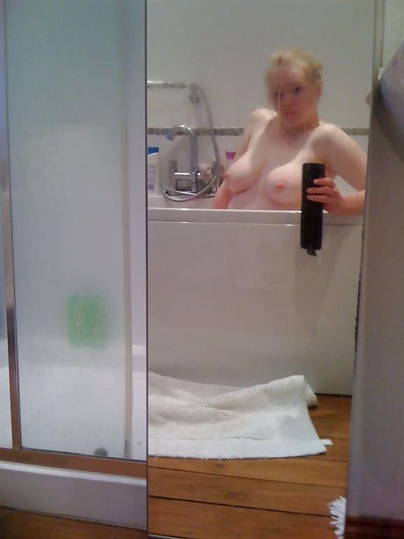Porn image I'd love to give her a rattle.....