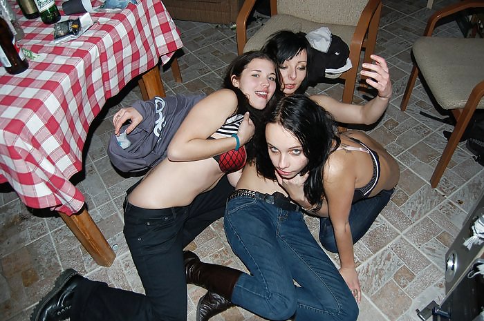 Porn image Hot lesbian party