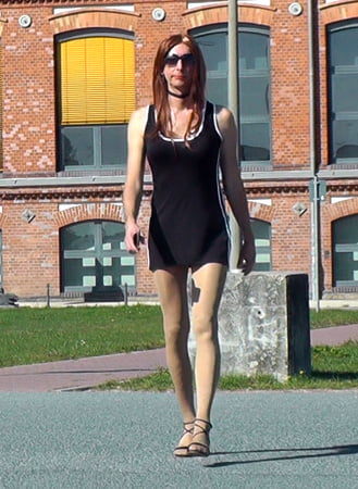 Crossdressing in public - 5 Pics | xHamster