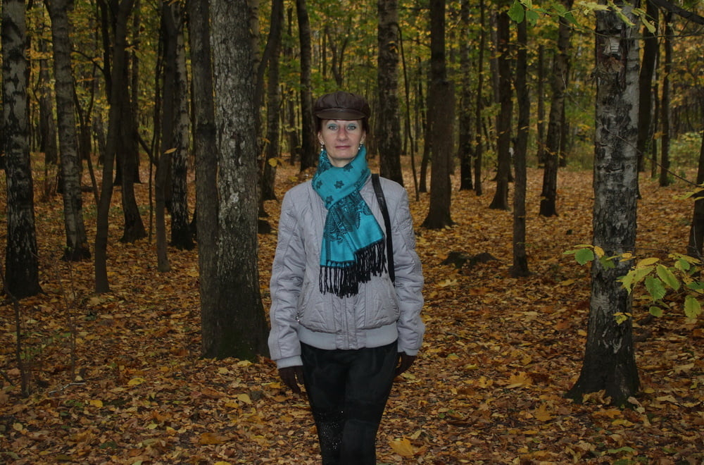 Autumn park - 32 Photos 