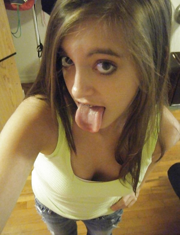 Porn image Sexy Tongues and Mouths collection...