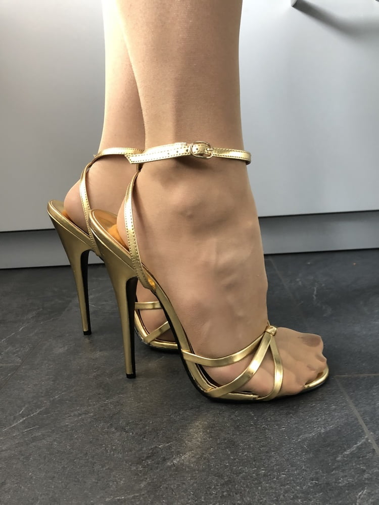 Golden Stiletto High Heels with red Nails and Stockings - 14 Photos 