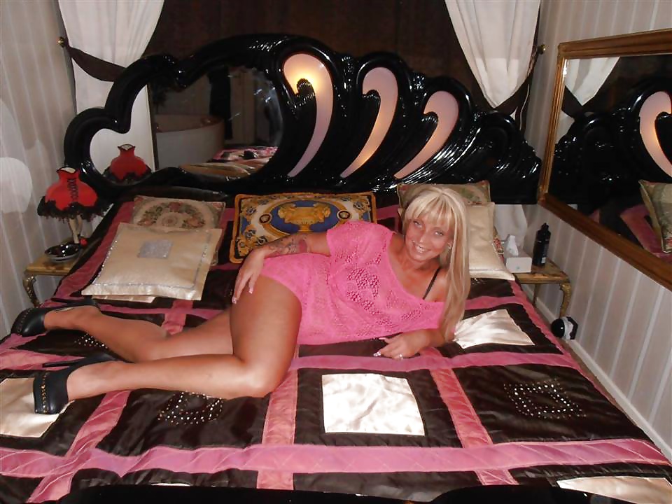 Porn image Just catch a horny Granny (42)