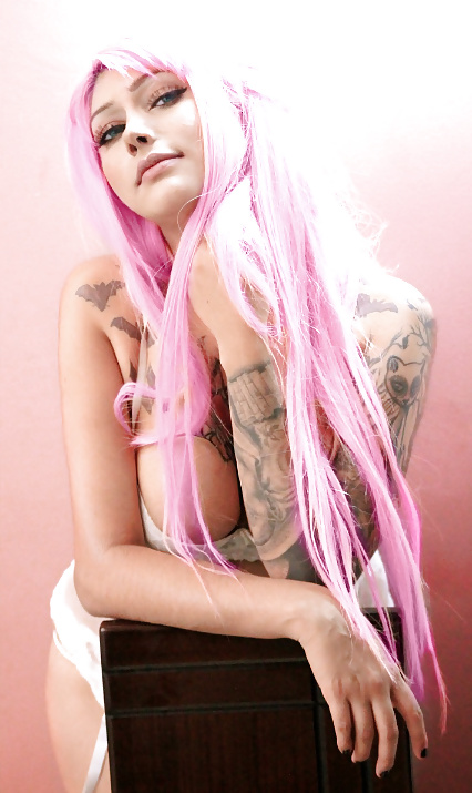 Porn image sexy tattoo girl big boobs love ass pink hair