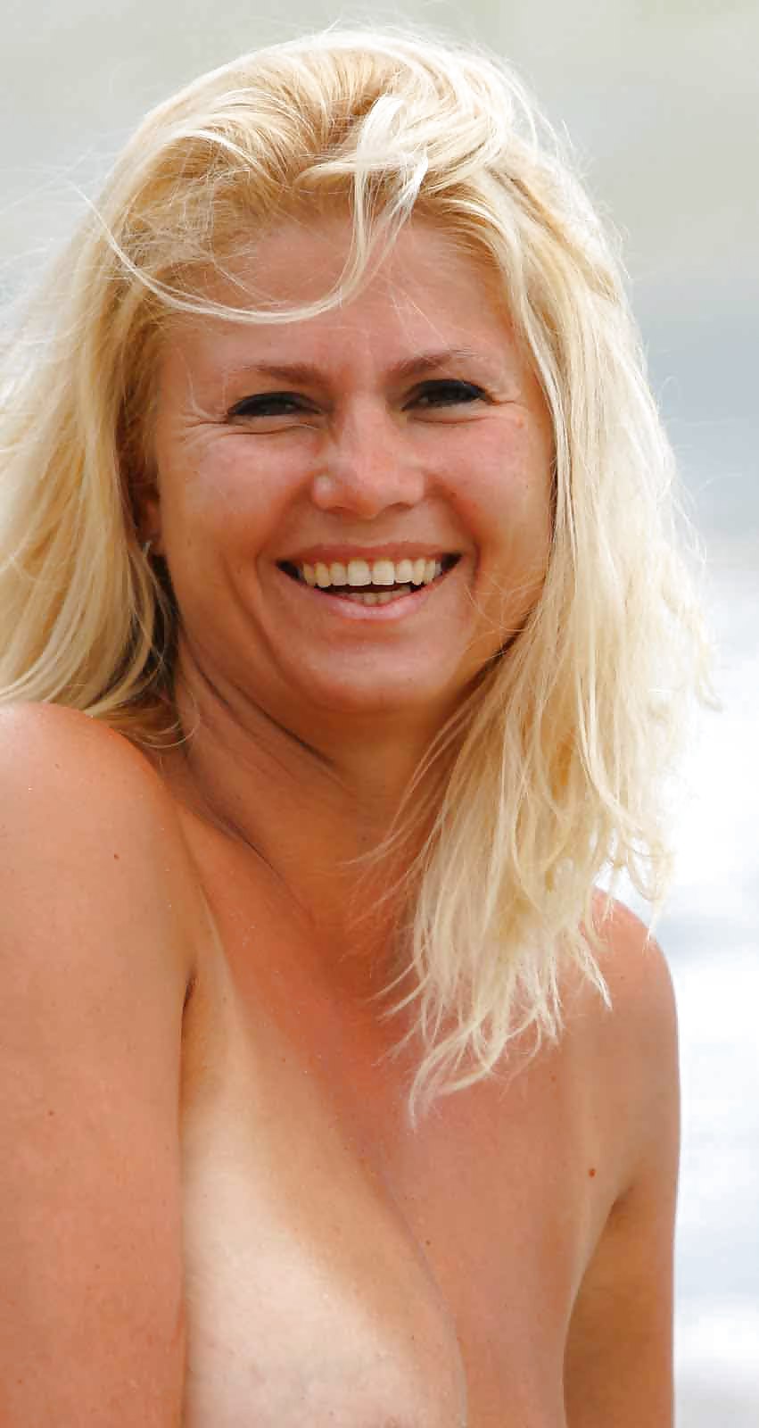 Porn image The beach 87