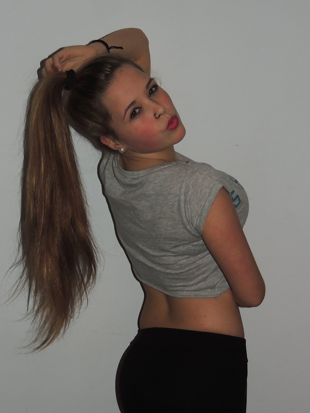 Porn image i will send them your degrading comments,,,