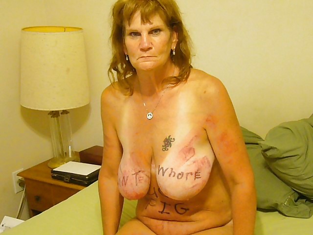 Porn image Fuck Pig Older Woman Bobbi