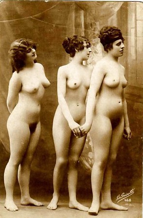 Nude Chicks Girls Women