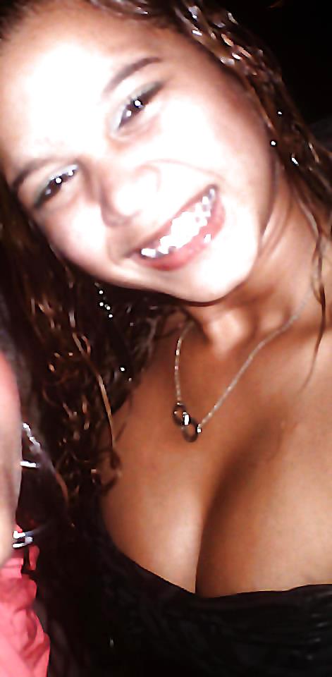 Porn image FACEBOOK SUELLEN FONTINELLY