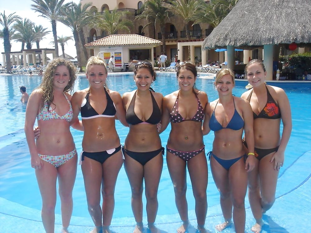 Porn image CHOOSE A GIRL