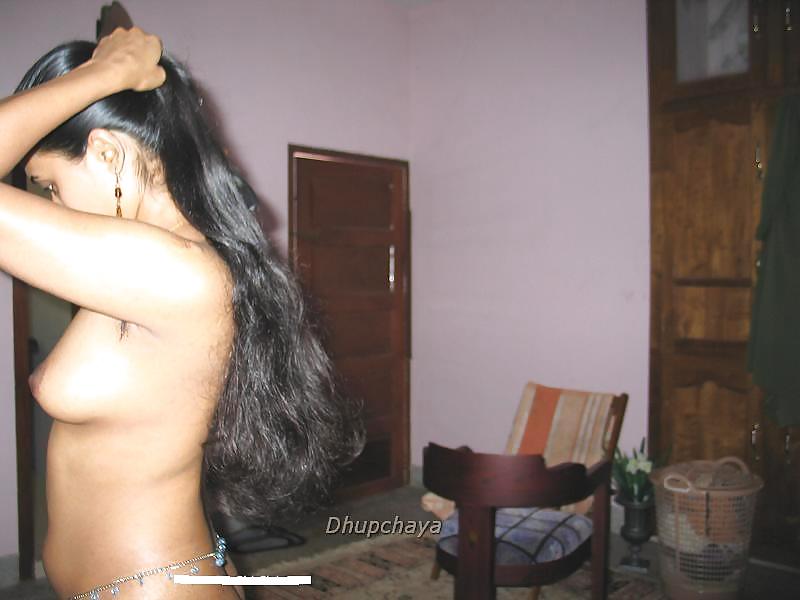 Porn image nude desi wife showing her beautiful body