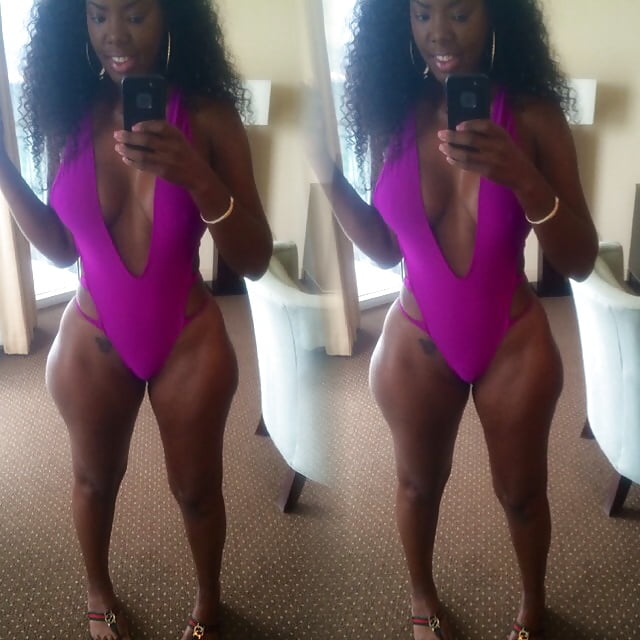 Porn image Black Beauty Selfies in Swimsuits